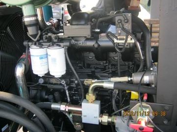 Compresseur diesel à haute pression de vis avec la pression d'utilisation de barre des roues 25